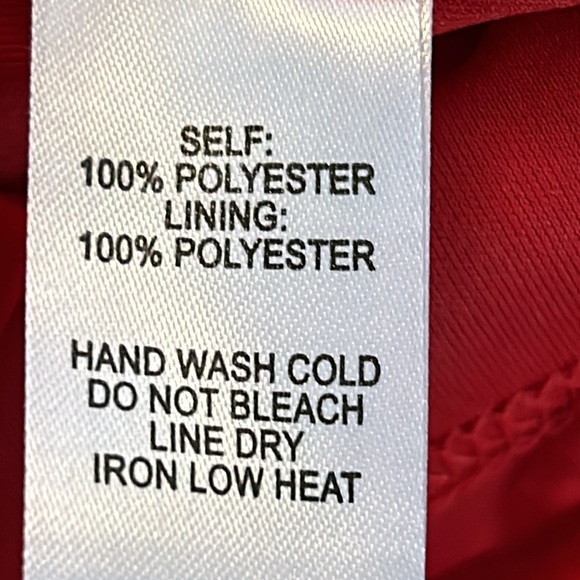 Lulu‘s First Kiss Red Crocheted Lace Mini Dress Dolman Flutter Sleeve M - Picture 12 of 12